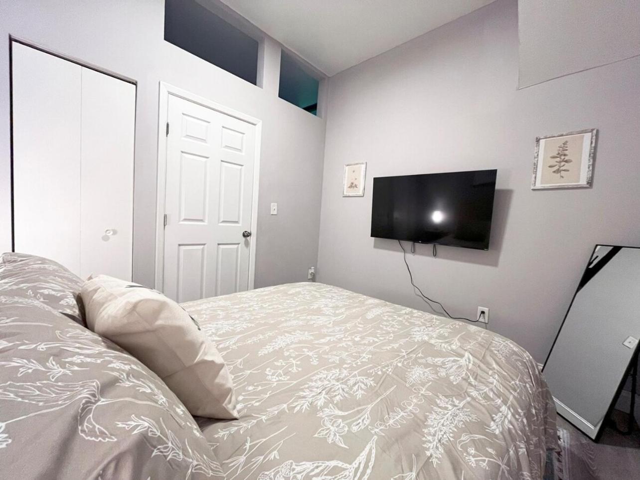 Local Modern Getaway - Ground Floor Apartman Cleveland Kültér fotó