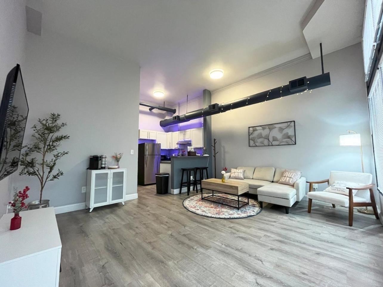 Local Modern Getaway - Ground Floor Apartman Cleveland Kültér fotó