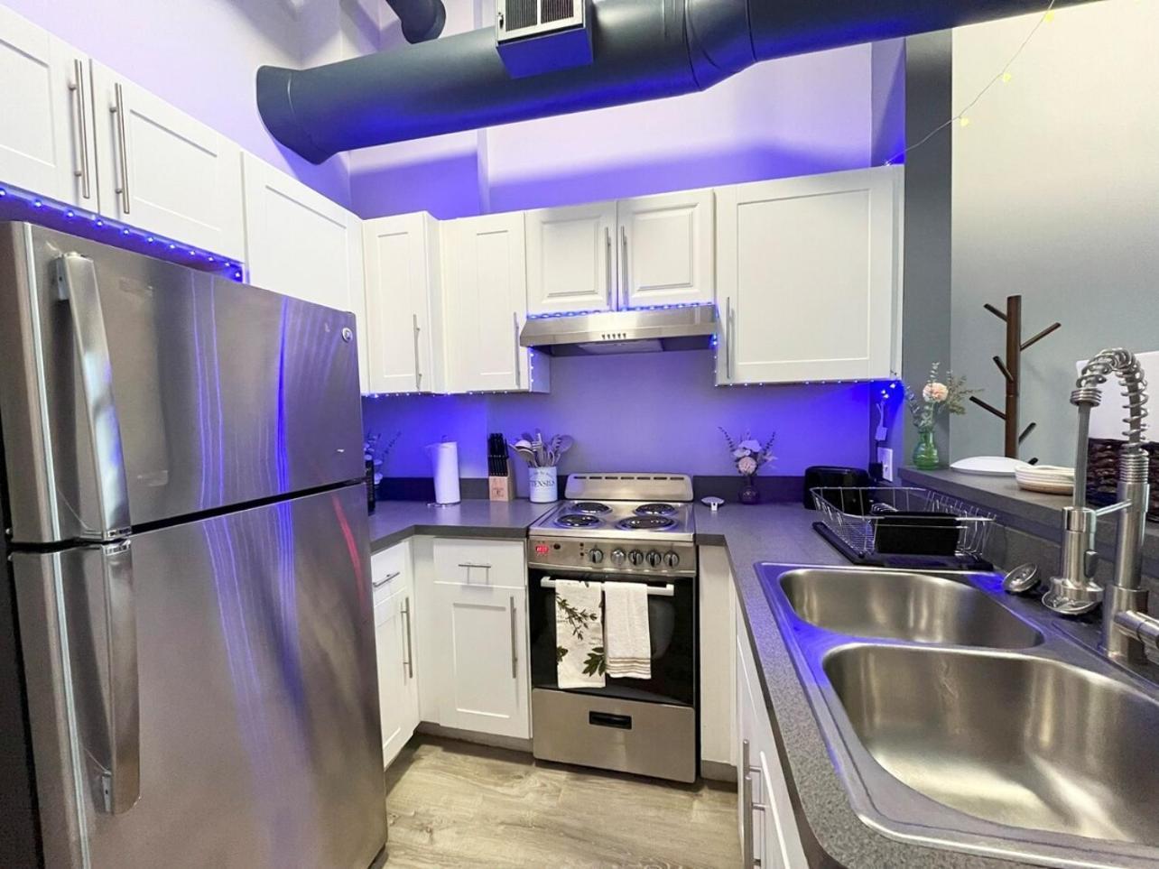 Local Modern Getaway - Ground Floor Apartman Cleveland Kültér fotó